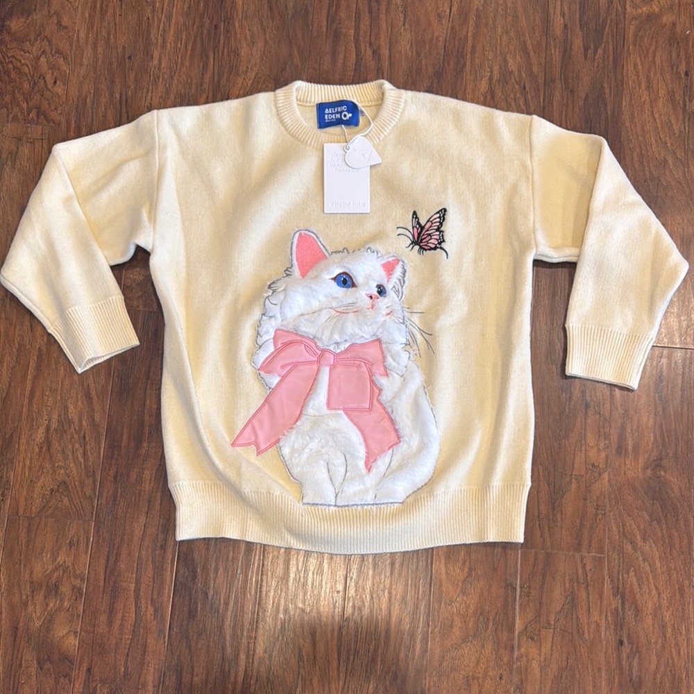 NWT Aelfric Edin Sweater with Cat and Butterfly Design - M